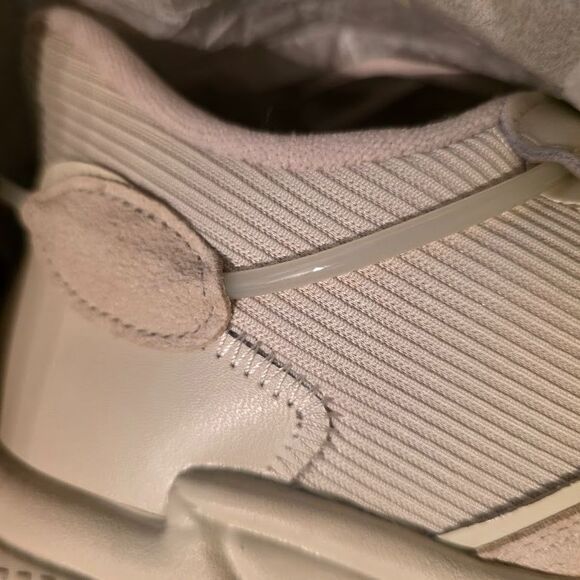 Adidas Ozweego Shoe Sneaker FX6029 Men's 11.5 Pale Beige Comfort Sports Walking - Picture 10 of 10